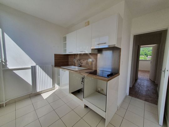 Chaville, 92370 - Photo 1