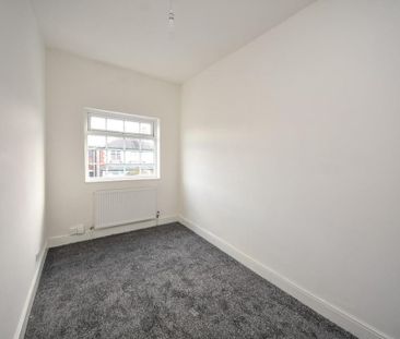 3 bedroom end of terrace house to rent - Photo 6