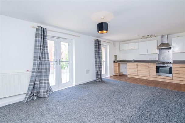 1 bed Flat To Let - Photo 1
