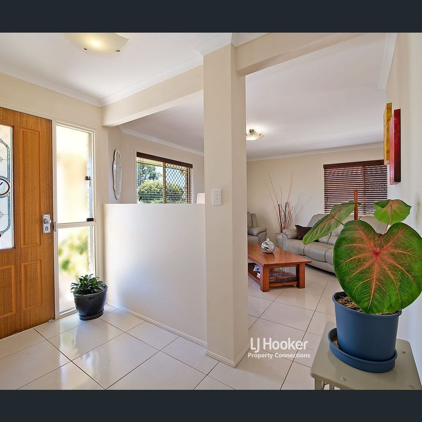 16 Spring Rd - In Ground Pool - The Complete Family Package in a Prime Location - Photo 1