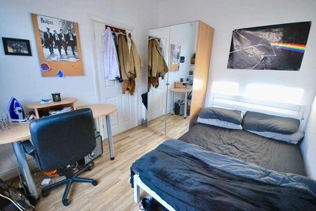 Brailsford Road, Fallowfield, Manchester, M14 - Photo 2