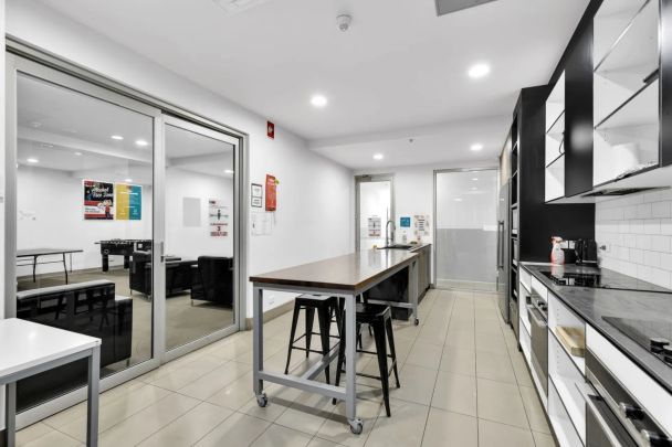 Unit 504/304 Waymouth Street, Adelaide. - Photo 1