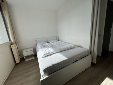 T2 avec deux balcons 24 m² MEUBLE A L'ANNEE - EGAT - Photo 3