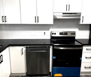 For Lease - 490 Stewart Street Unit# 2, Peterborough, Ontario - Photo 3