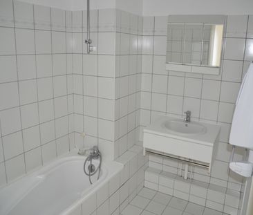 Location Appartement 2 pièces 37m² - Photo 2
