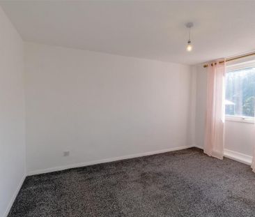 3 bedroom house to rent - Photo 3