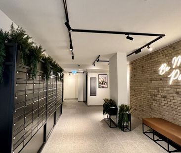 Poplar Riverside, Hemlock Street, - Photo 4