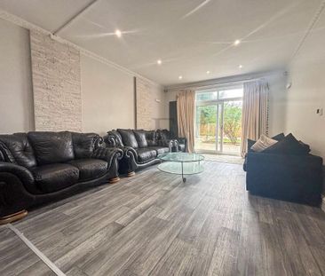 7 bedroom detached house to rent - Photo 1