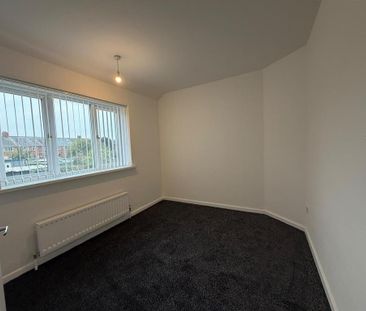 3 bedroom apartment to rent - Photo 5