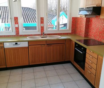 Location Appartement 4 pièces 149m² ST JEAN DE MONTS 85160 - Photo 6