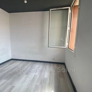 Location appartement studio 19 m² Toulon - Photo 2