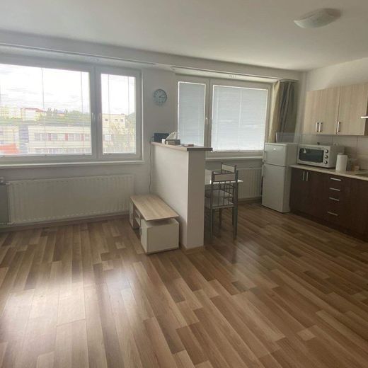Jednoizbový byt s výmerou 36 m2 je na prenájom v Martine - Photo 1