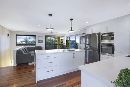 15 Lintone Street, Kallangur QLD 4503 - Photo 2