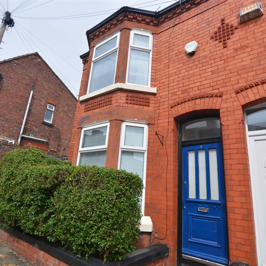 Baytree Road, Birkenhead - Photo 1