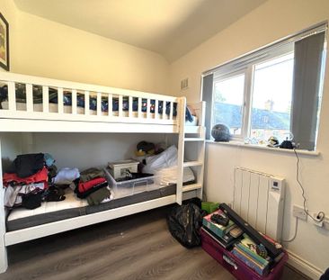 3 bedroom terraced house to rent - Photo 5