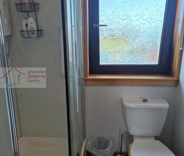 3 bedroom terraced house to rent - Photo 6