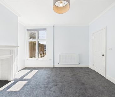 5 bedroom maisonette to rent - Photo 2