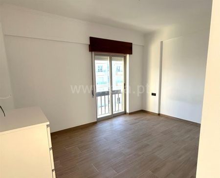Apartamento T3 em Lisboa - Photo 2