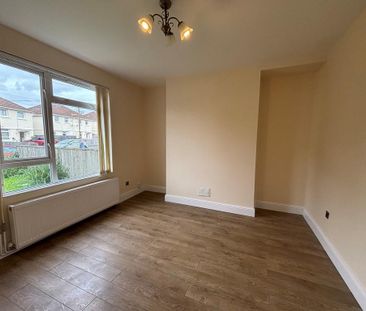 3 bedroom property to rent - Photo 3