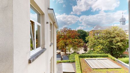 BERCHEM - ruim authentiek appartement met terras - Foto 5