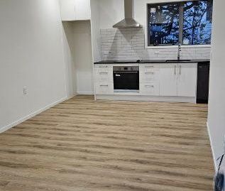 BRAND NEW Modern 2 Bdrm Unit - Photo 3