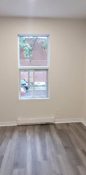 3.5 à côté du Marché-Jean-Talon DUPLEX ULTRA RÉNOVÉ - Photo 1