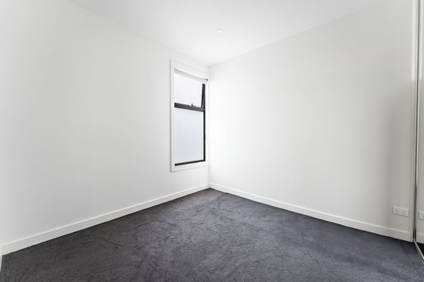 6/16A Leonard Crescent, Ascot Vale VIC 3032 - Photo 1