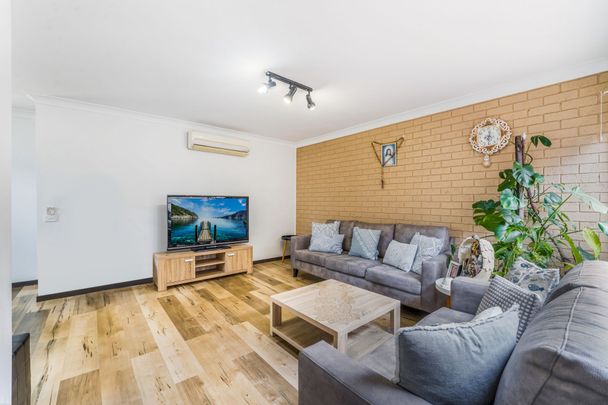 Renovated 3-Bedroom Brick Home – Convenient & Comfortable Living! - Photo 1