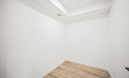 Cosmo: Wood – 1800 Leila, Winnipeg, MB - Photo 4