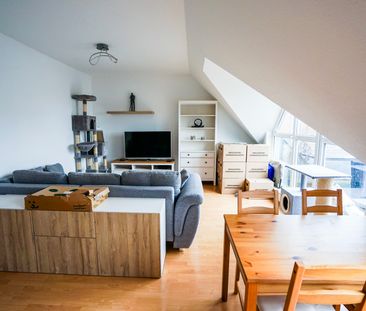 Widukindstraße - 2-Zimmer Dachgeschosswohnung, der Besichtigungster... - Photo 1