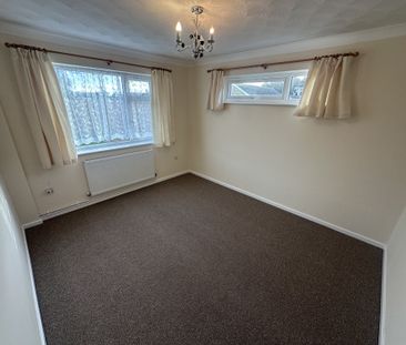 North Road, Great Yarmouth, Hemsby - Photo 4