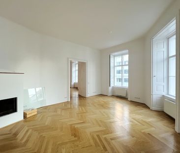 Schöne Altbauwohnung in TOP City-Lage - Photo 1