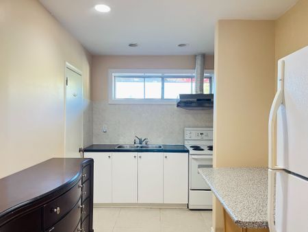 For Lease - 1 Caldy Court Unit# Unit 1, Toronto, Ontario - Photo 2