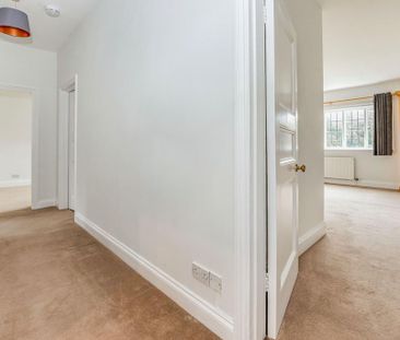 2 bedroom apartment to rent - Photo 6