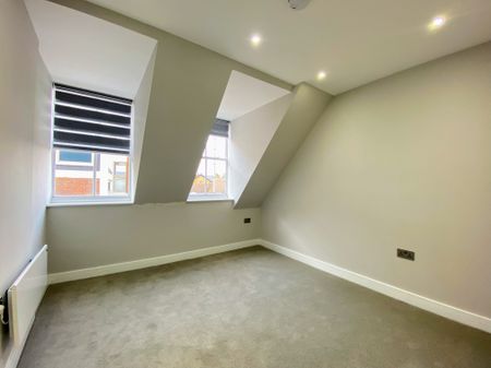 Moulsham Street, Chelmsford - Photo 2