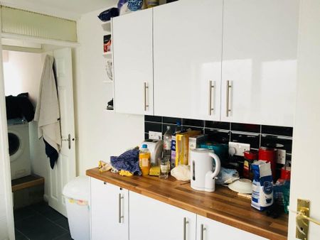 4 bedroom house to rent - Photo 4