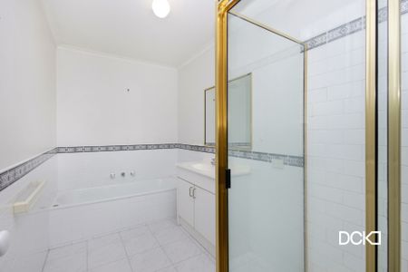 2/18 Annabell Court Spring Gully VIC - Photo 5