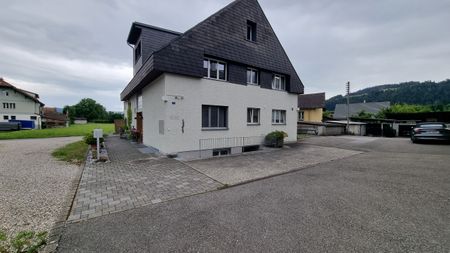 Grosse 5½ bis 6 Zi. Dachwohnung - ländliche Lage - grosse Terrasse - Photo 3