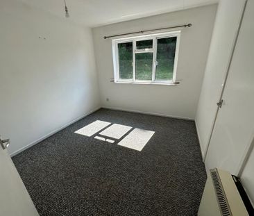 1 bedroom bungalow to rent - Photo 2