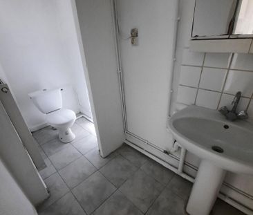 Location Appartement 2 pièces 46m² - Photo 4