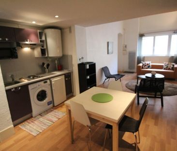 Appartement T2 à GRENOBLE - Photo 1