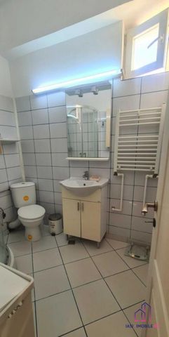I rent apartment 1 room 37 sqm area Civic Center Palas Iasi - Photo 5