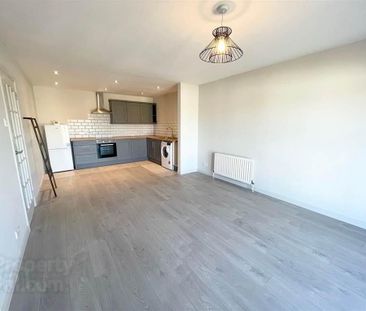 4 Sandringham Court, Ballyholme, Bangor, BT20 5JE - Photo 2