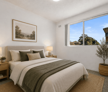 Updated Apartment with Lock-Up Garage in a Prime Liverpool CBD Loca... - Photo 2
