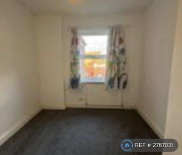 4 bedroom terraced house to rent - Photo 6