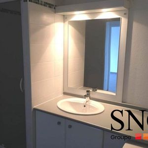 T2 AVEC BALCON ET PARKING - Photo 2