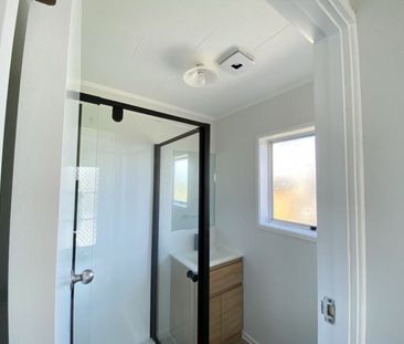 2 bedroom unit - Photo 2