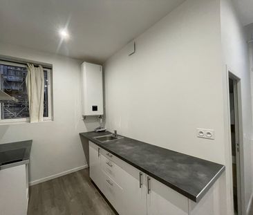 Location Appartement 1 pièce 28m² - Photo 3