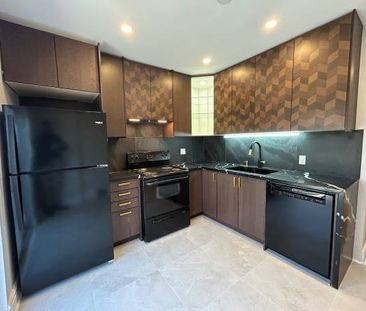 Great Leslieville Renovated 2-Bdrm for Rent - Photo 1