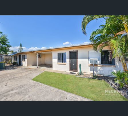 3/89 Powell Street, Bowen, Qld 4805 - Photo 1